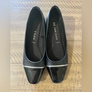 Anne Klein Black Two-Tone Patent Cap Ballet Flats